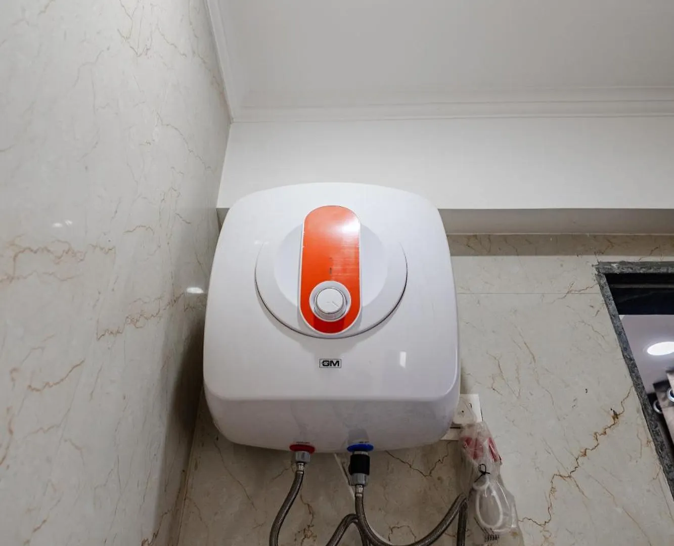 Lime Tree Luxury 2Bhk Serviced Apartment Near Artemis Hospital Gurgaon Indien